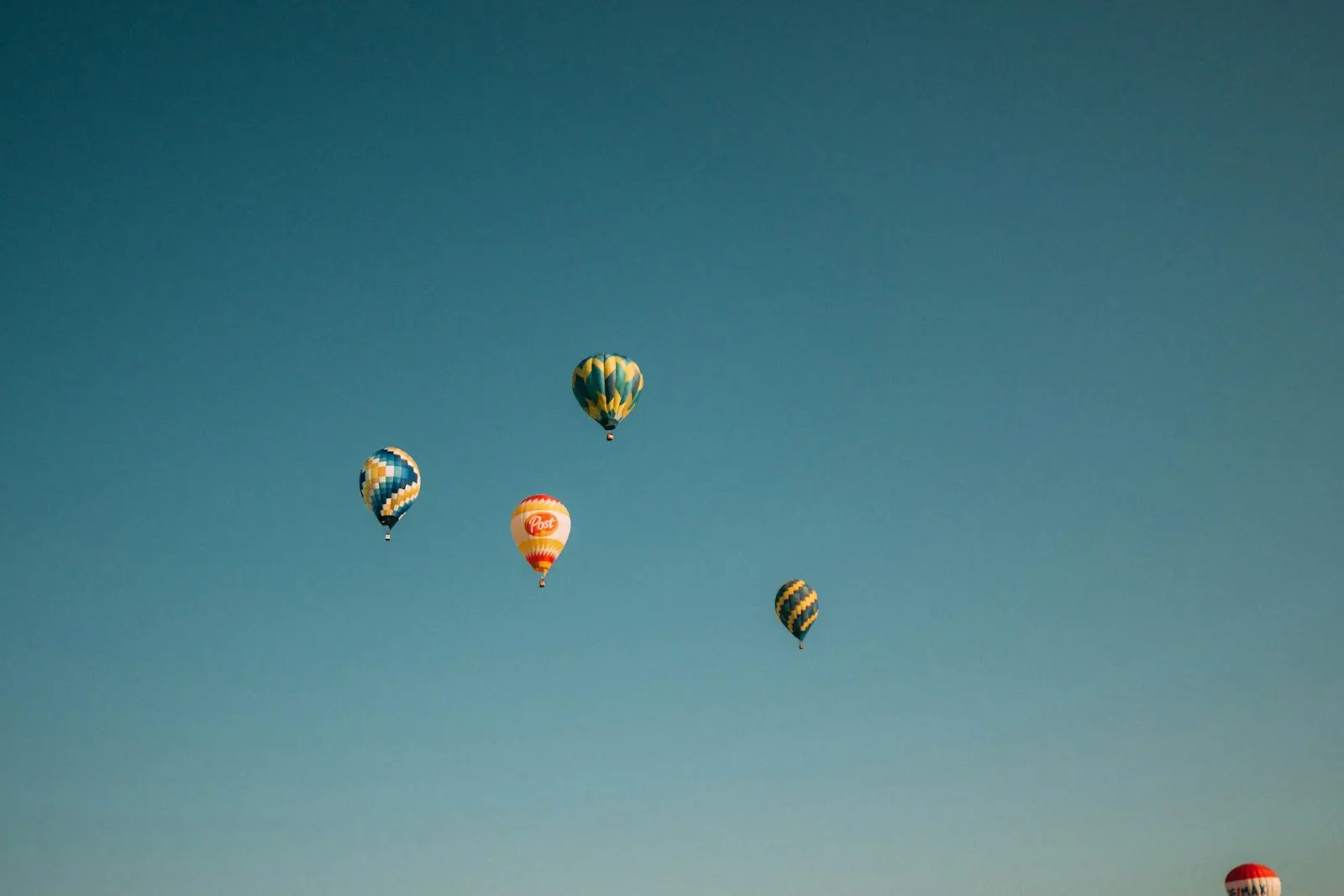 Hot air balloons over Battle Creek, Michigan